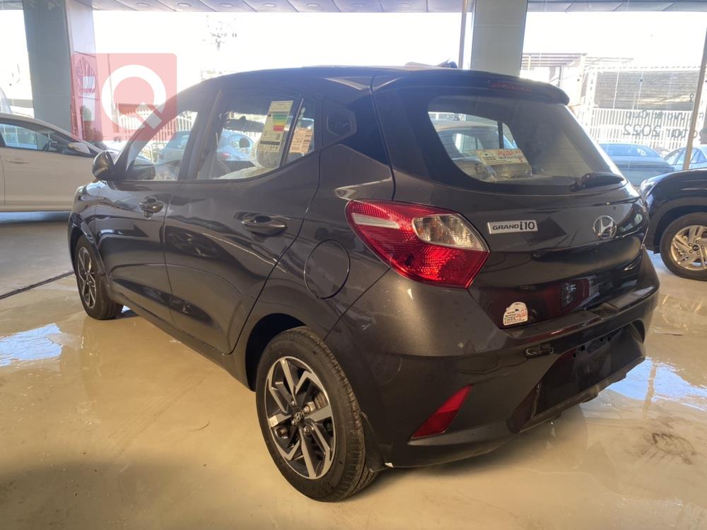 هیوندای گراند i10